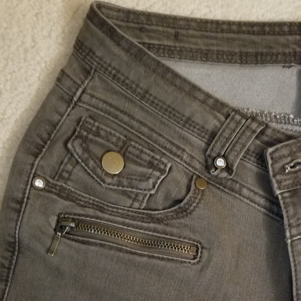 San Francisco grey/khaki jeans, size 7